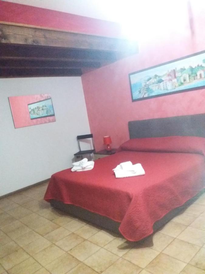 Su Casciu Bed & Breakfast Bosa Exterior photo