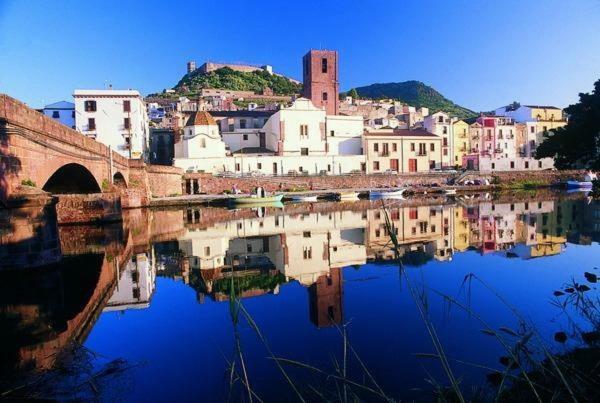Su Casciu Bed & Breakfast Bosa Exterior photo